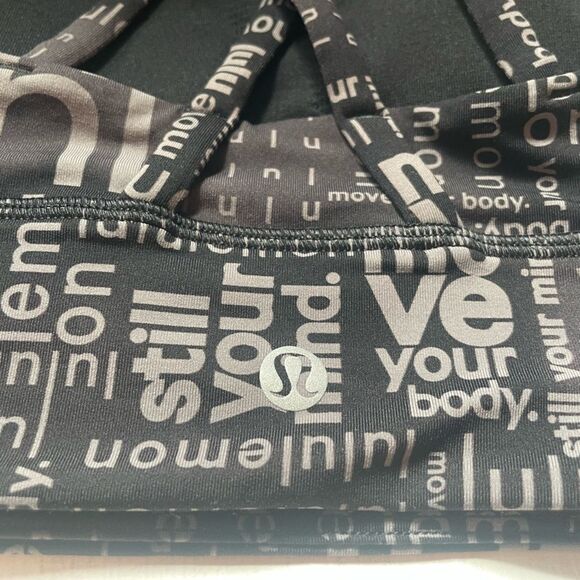 Manifest - LULULEMON ENERGY HIGH-NECK LONGLINE BRA MEDIUM SUPPORT, size 4 - Picture 9 of 11